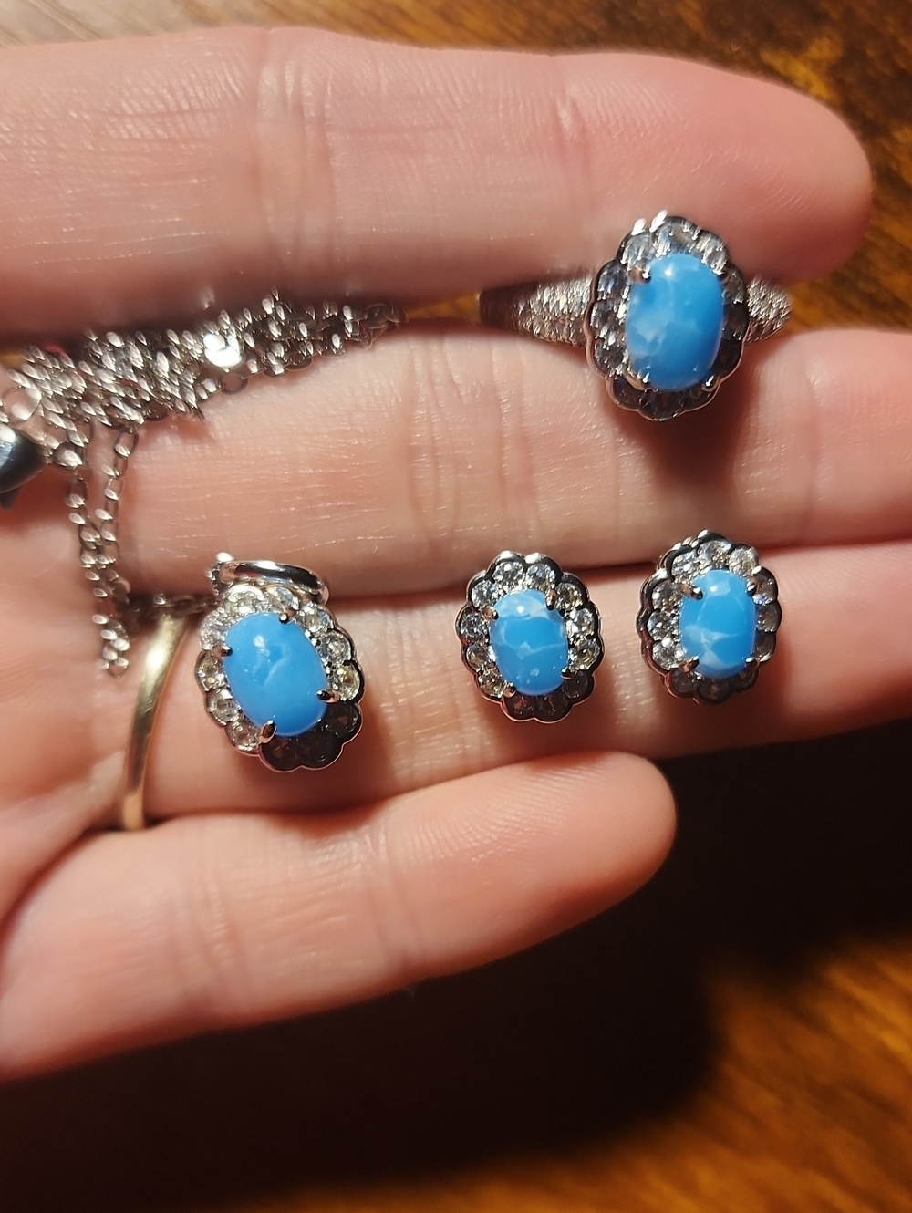 3pc Set Women Jewelry Set. Baby Blue Gemstones With Rhinestones On Silver Ring
